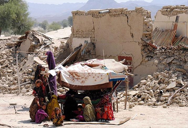 Powerful earthquake jolts south Pakistan; 15 killed