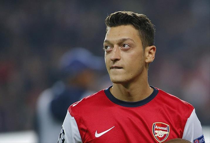 Bergkamp'tan Özil'e övgü