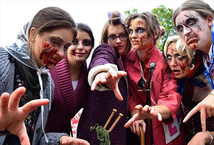 Zombiler Londra'yı istila etti