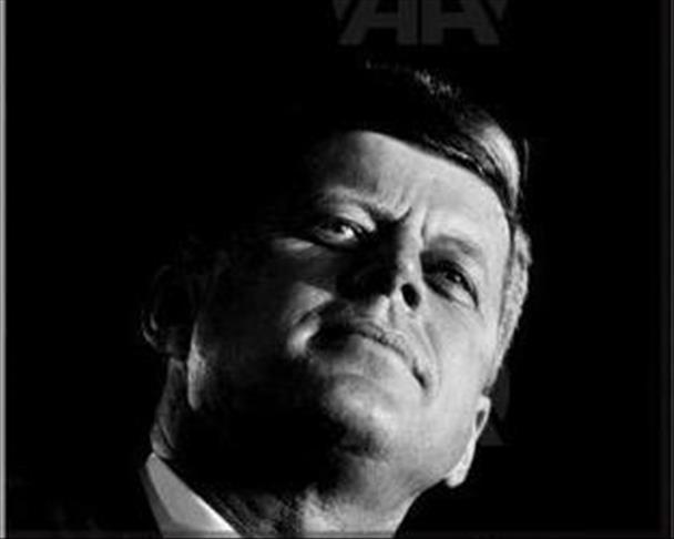 John Kennedy - killed by Mafia because his brother Robert was in war with them
