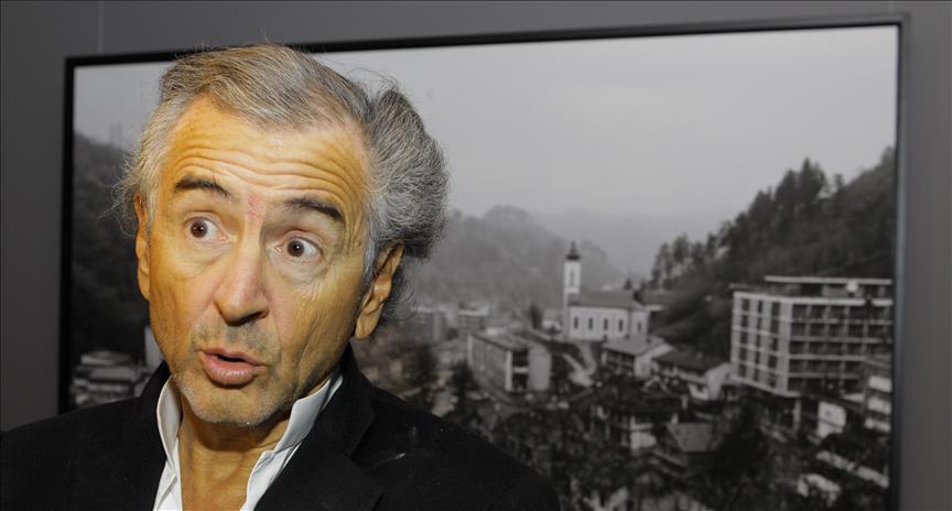 "West blocked Izetbegovic to win war in Bosnia", Henry-Levy says