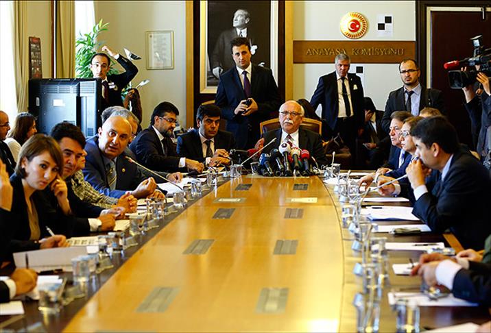 İsim değişiklikleri komisyondan geçti