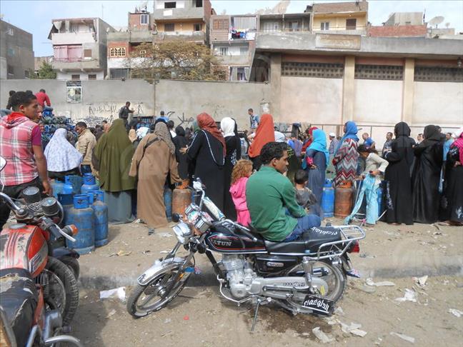 Egypt's butane gas crisis hits poor hardest