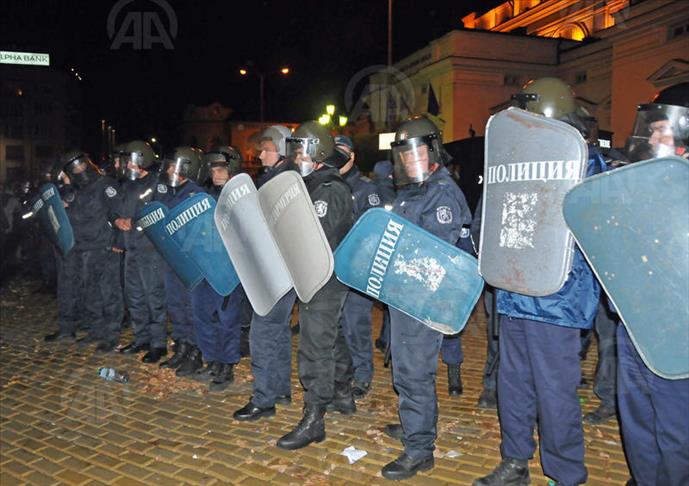 Anti-government protesters end occupation at Bulgarian University