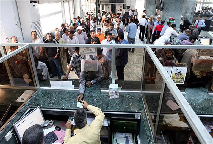 Libya'da banka müdürü kendi bankasını soydu