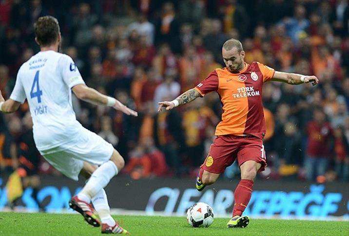 Sneijder Kasımpaşa maçında yok