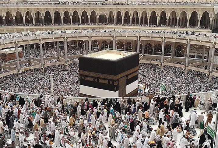 Hacca gitmek için 1 milyon 372 bin kişi bekliyor