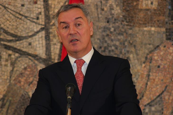 Prime ministers of Serbia and Montenegro signed agreement on Euro integration
