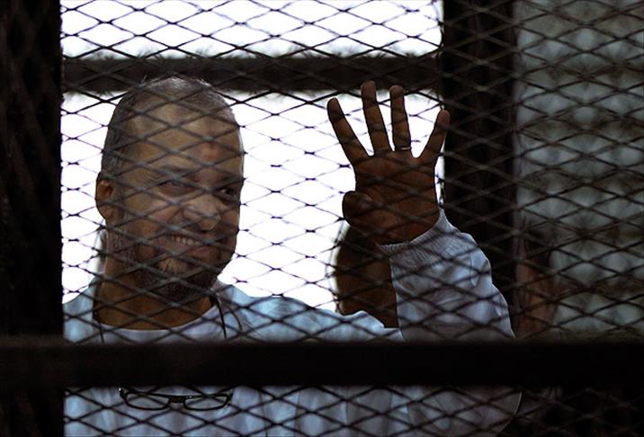 Egypt judges again recuse selves from trial of Ikhwan leaders