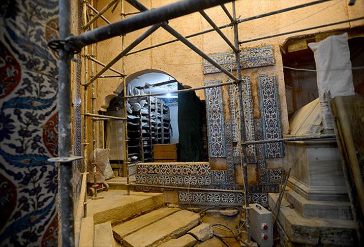 Eyüp Sultan Türbesi Nisan ayında ziyarete açılacak