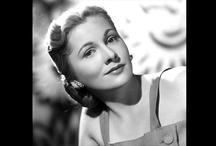 Oscar ödüllü Joan Fontaine öldü