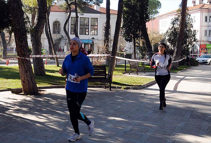 Kasları ve zekayı geliştiren spor