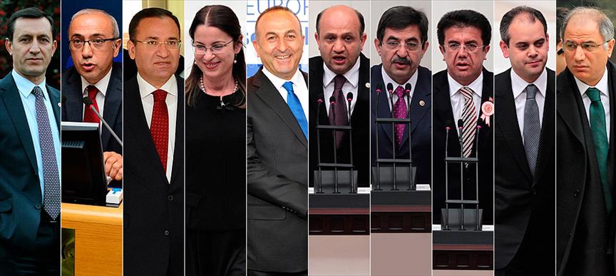 New Turkish cabinet meets after ministers resign