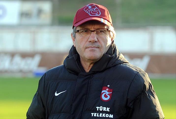 Mustafa Akçay göreve devam ediyor