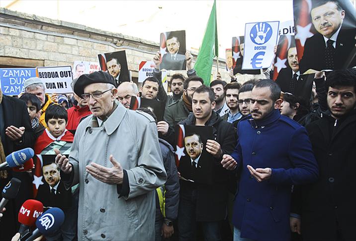 Bosna Hersek'te Başbakan Erdoğan ve Türkiye için dua