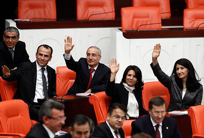 BDP'li vekiller yemin etti