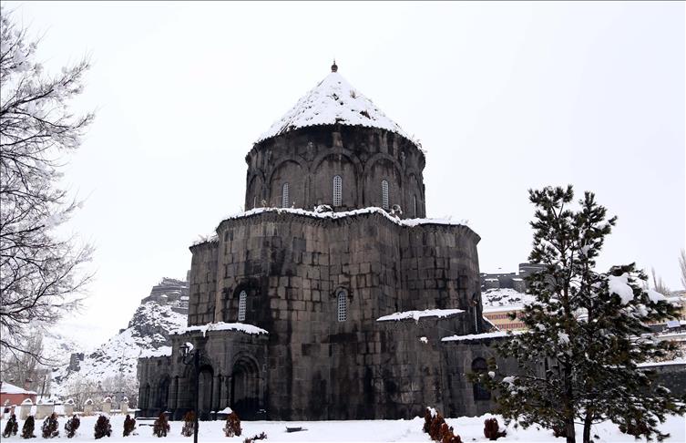 Historic Russian architecture in eastern Turkey attracts tourists