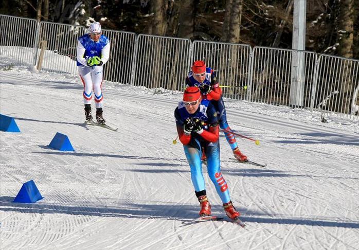 11 centres sportifs abritent les jeux olympiques d'hiver de 2014 à "Sotchi"
