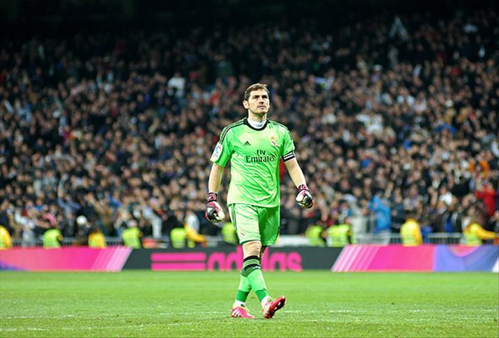 Casillas rekorunu geliştirdi