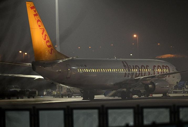 Passengers in suspected hijacked plane in Turkey evacuated