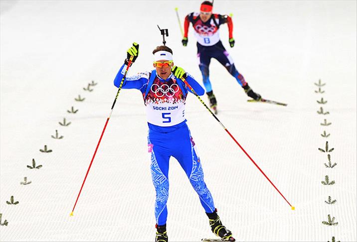 Biatlon erkekler 10 kilometre sprintte altın madalya
