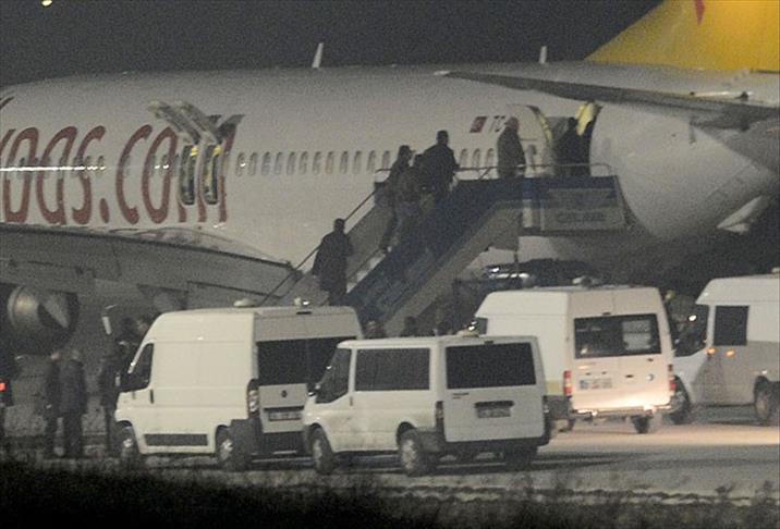 Ukraine plane 'hijacker' arrested