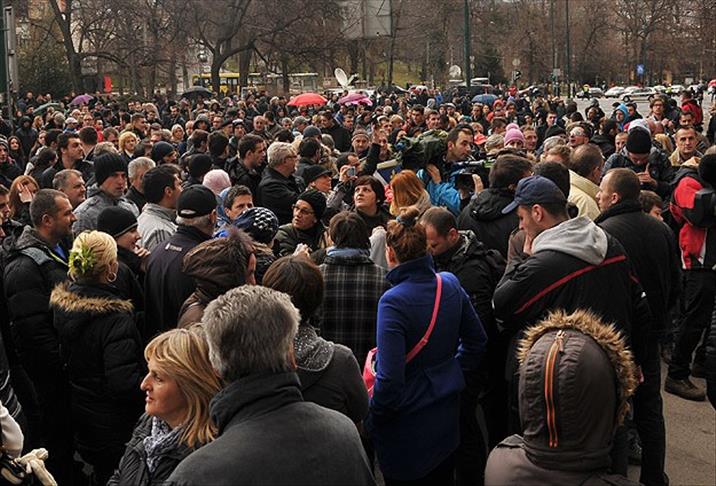 Sarajevo rally ends as protesters are released