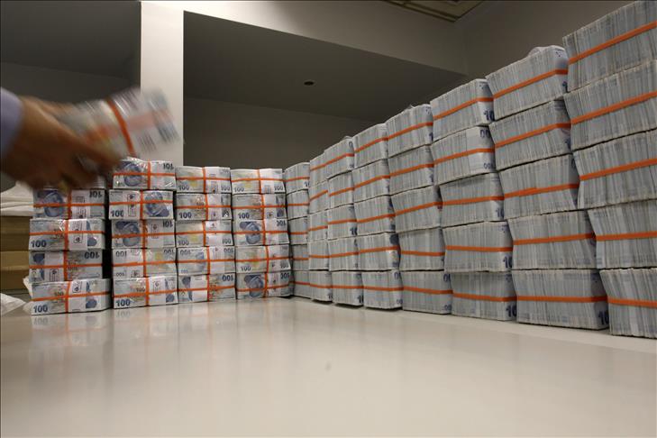 Bankaların faiz dışı gelirleri 33 milyar lirayı aştı