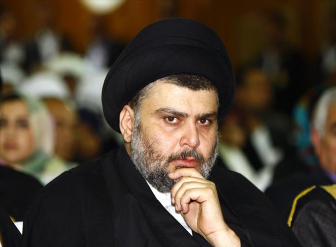 Irak Meclisi'nde "Sadr" istifaları