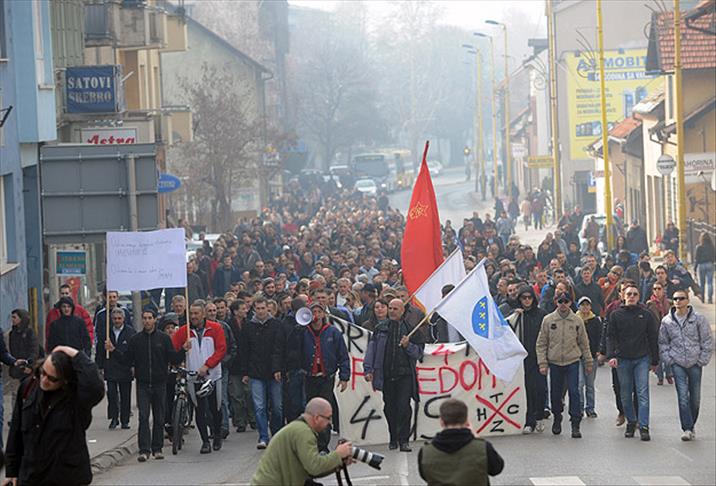 Bosna Hersek'te protesto gösterisi