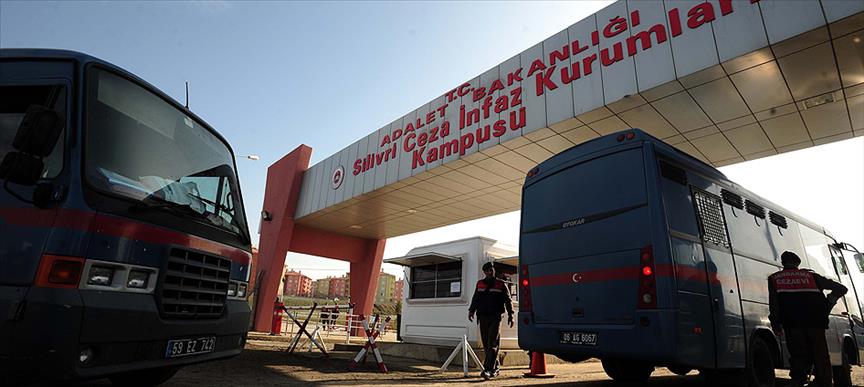 Ergenekon'da tahliyeler sürüyor