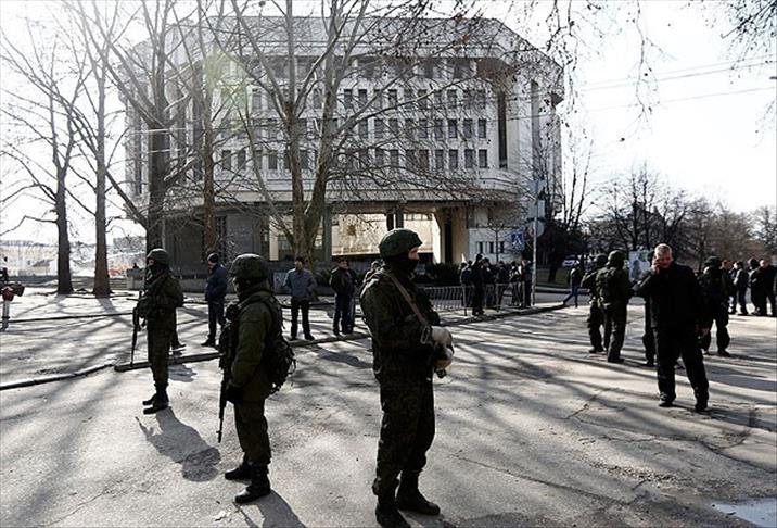 Crimea's nationalist ex-president returns from Moscow