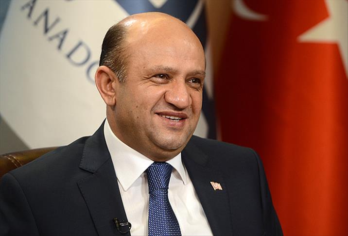 Bir "babayiğit" de yerli telefon için aranıyor