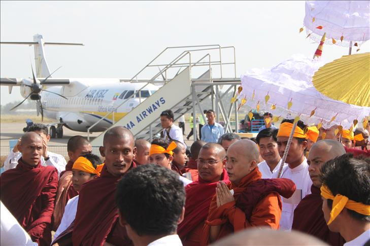 Myanmar ploughs ahead with census despite growing ethnic tensions