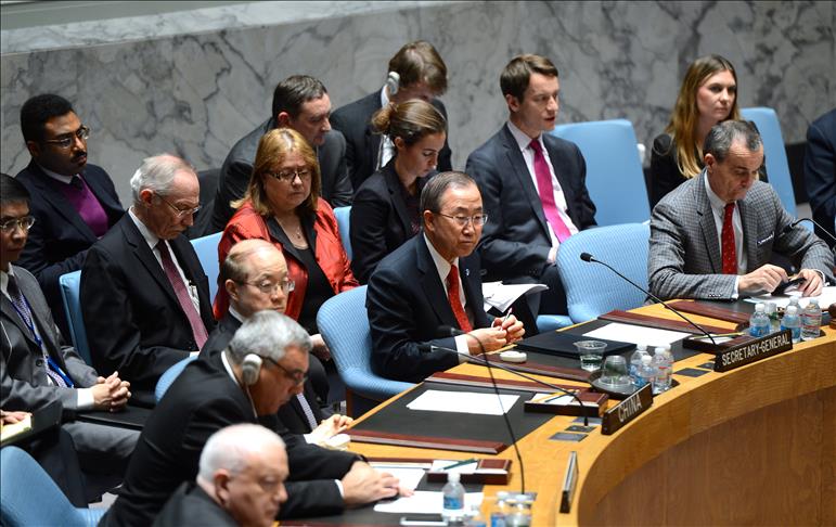 Ban Ki-moon s'efforce de trouver des solutions diplomatiques à la crise en Crimée