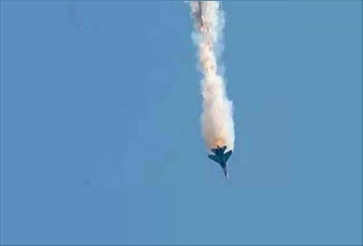 Türk F-16'ları Suriye uçağını vurdu