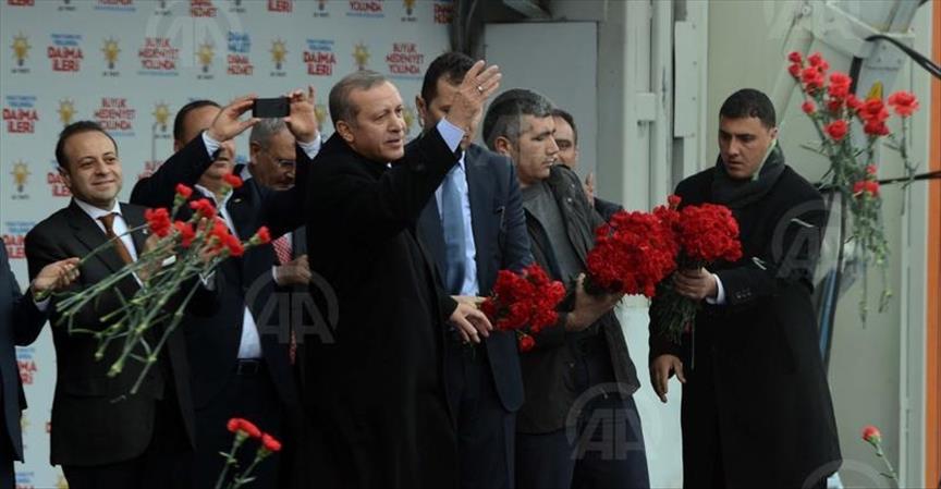 Erdoğan a assuré que son parti accueillait les Turcs de toutes les origines