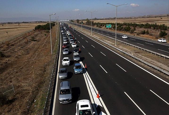 TEM otoyolunda üst geçit çalışması