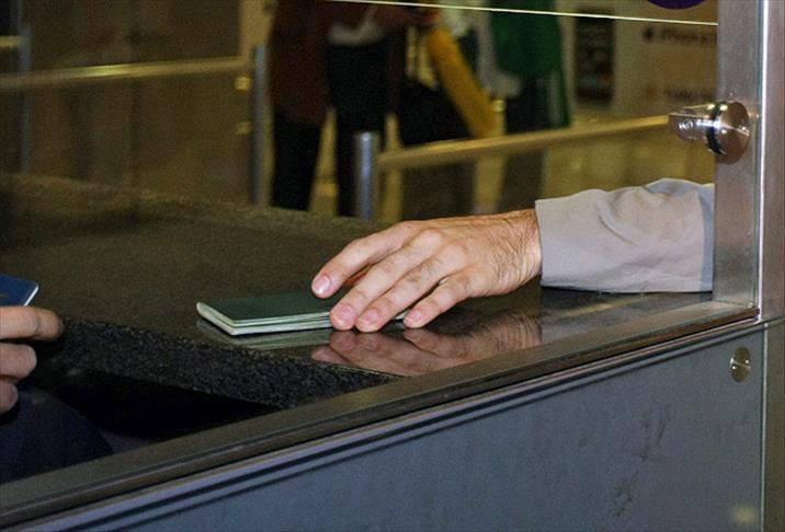 Gülen'in yeşil pasaportu iptal edildi