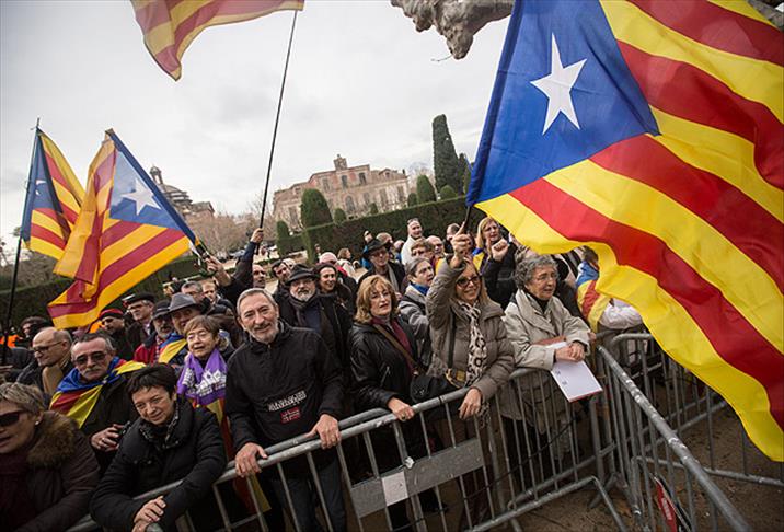 İspanyol meclisinden Katalonya'da referanduma "hayır"