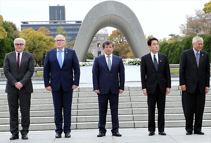 Dışişleri Bakanı Davutoğlu Japonya'da