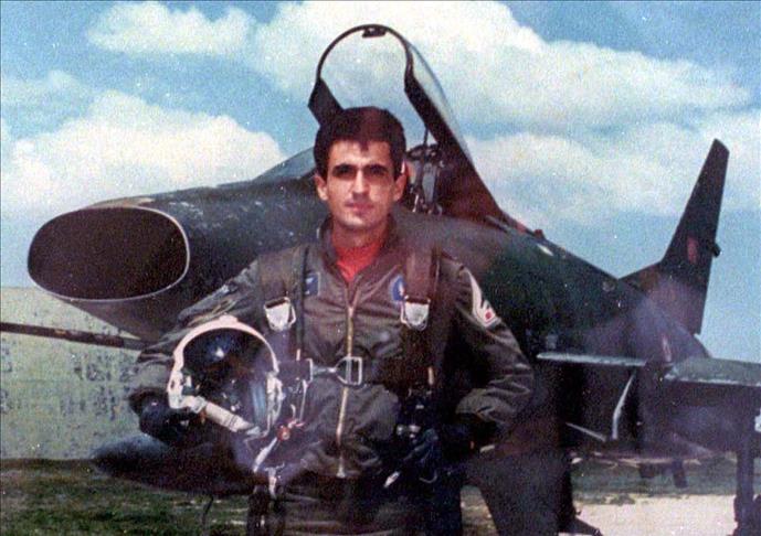 Greece offers assistance in search for crashed Turkish jet