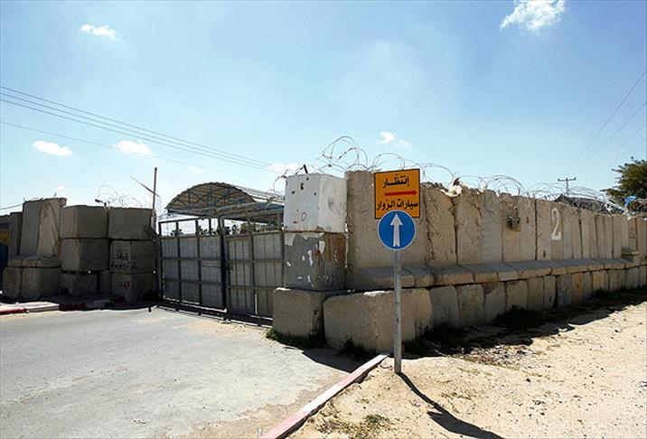 İsrail Gazze sınırındaki kapıları kapatıyor