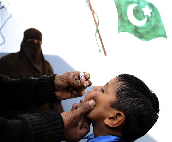 Pakistans Army Enlisted In Fight Against Polio 2702