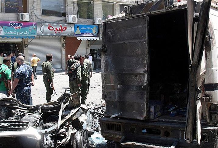 Humus'ta bomba yüklü araçla saldırı