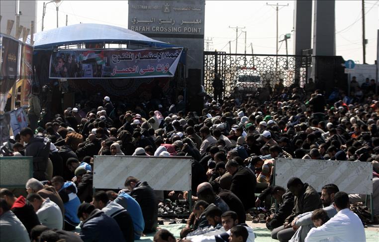 Egypt to reopen Rafah crossing for Gaza pilgrims Sunday