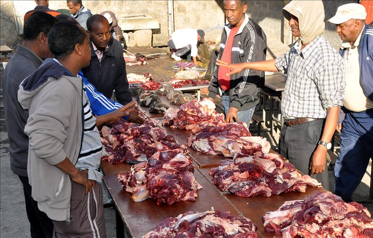 Ethiopians celebrate end of Lent, welcome back meat
