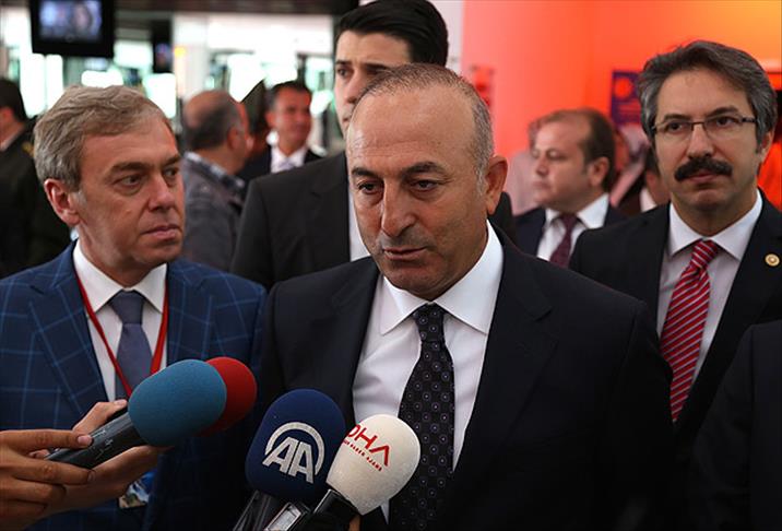 İnsani konular siyasete alet edilmemeli