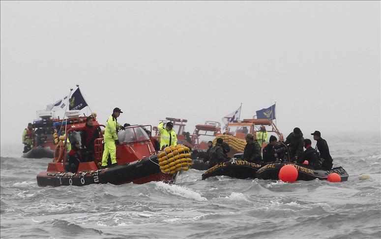 Entire crew of sunken South Korean ferry arrested