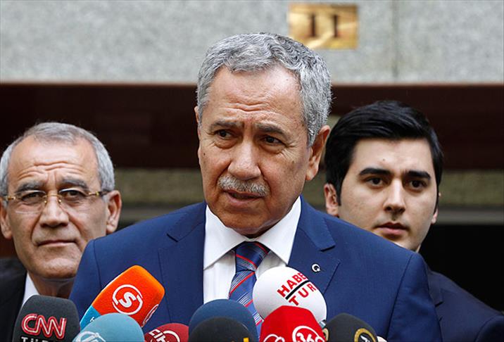 AYM Başkanı yargısal alan içinde kalmalı